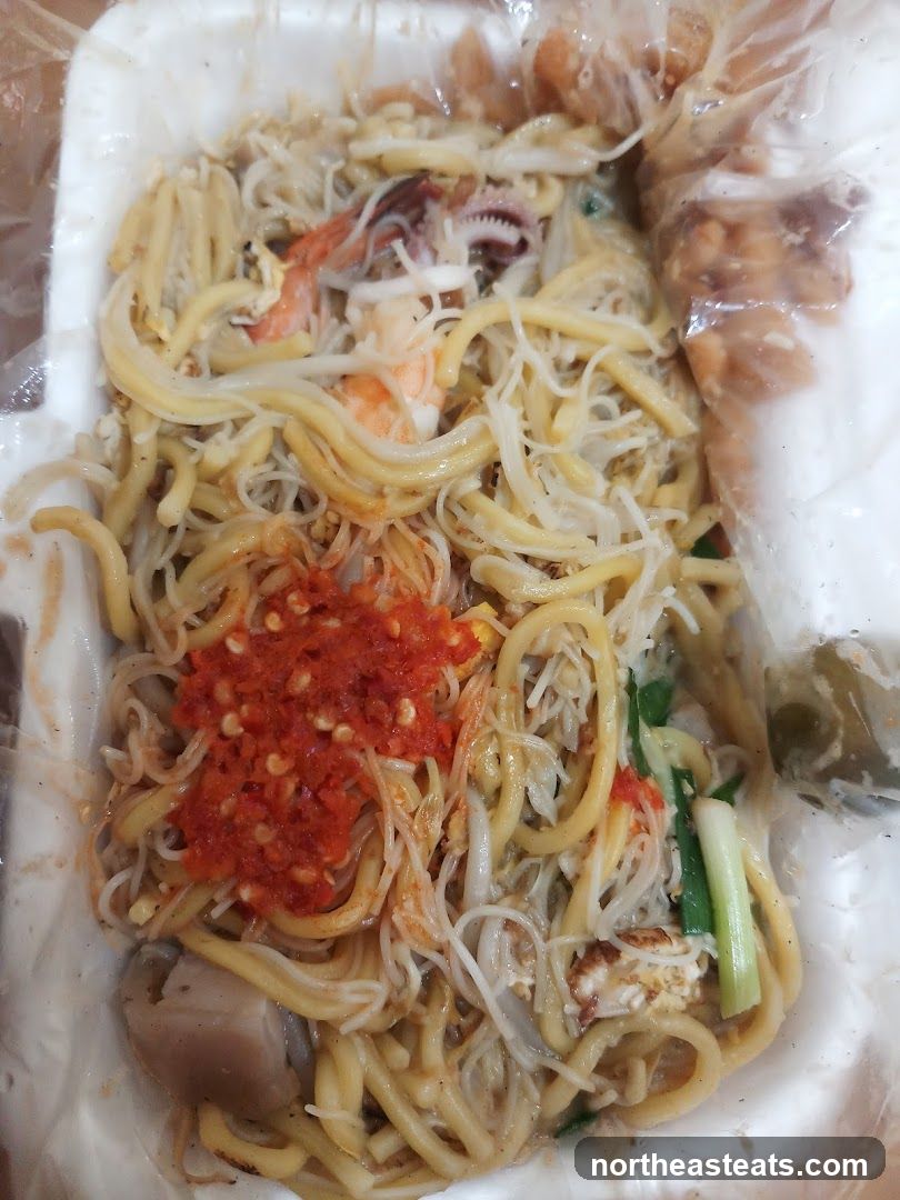 Noodles with Seafood and Chili Paste