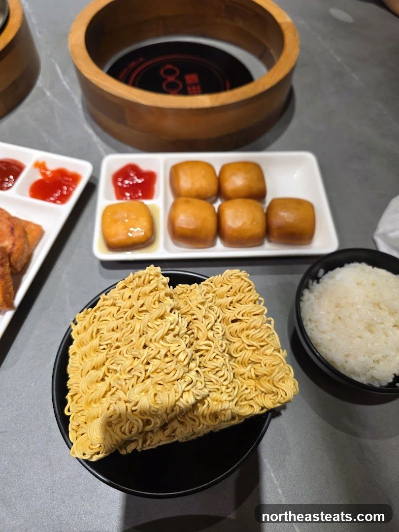 Fried Mantou with Condiments and Noodles