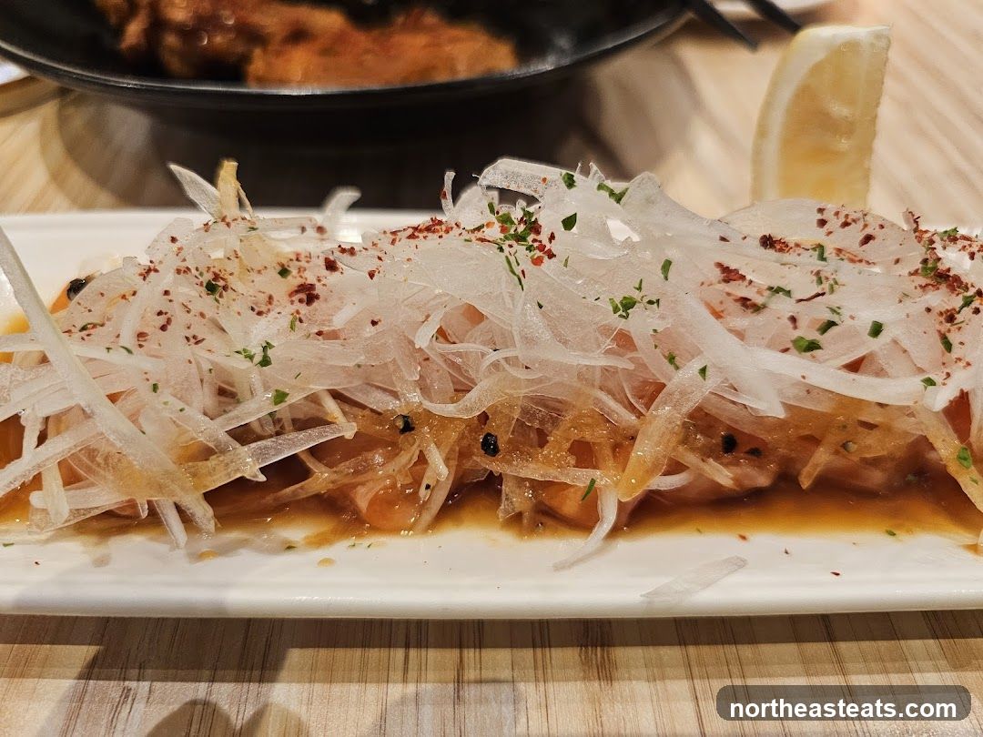 Salmon Sashimi with Onions