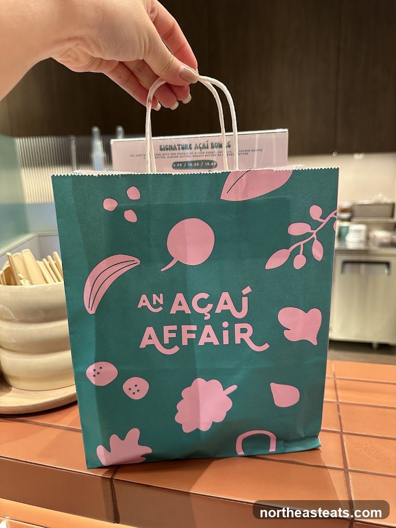 An Açaí Affair Bag