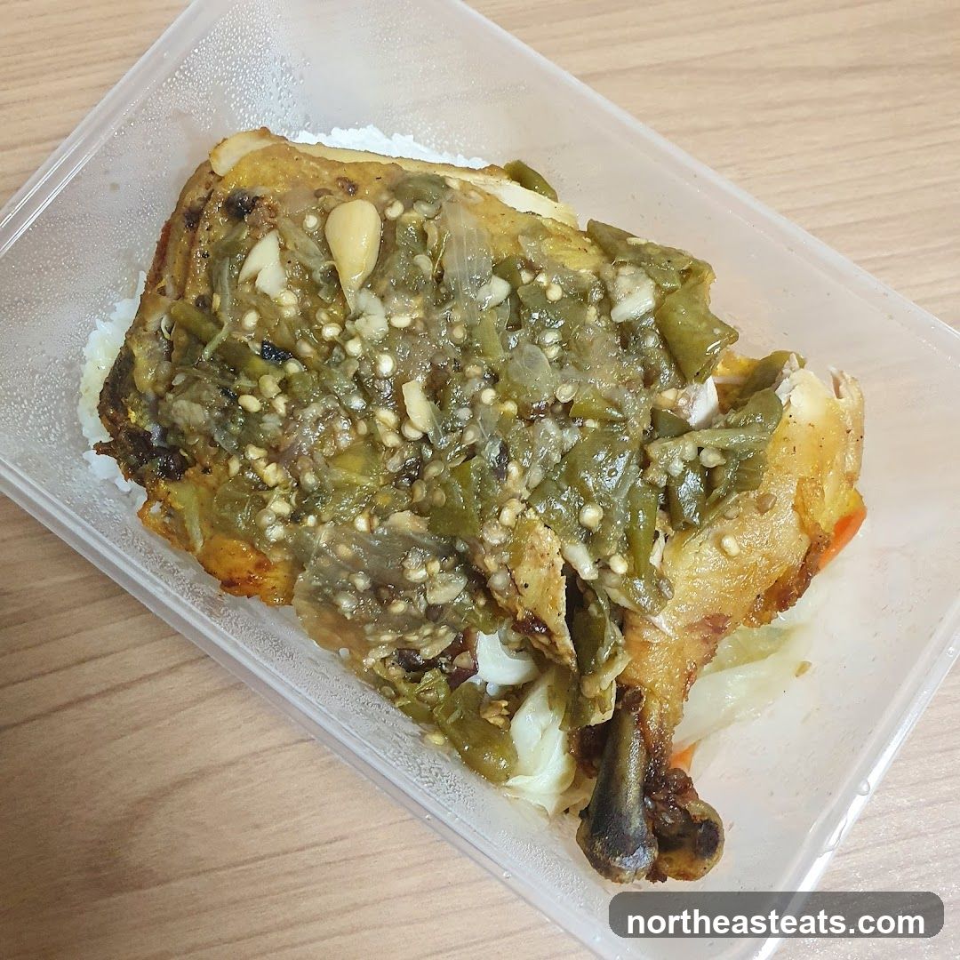 Chicken with Green Chili Sauce