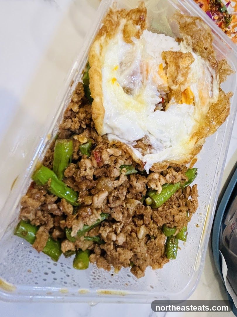 Minced Meat and Green Beans with Fried Egg