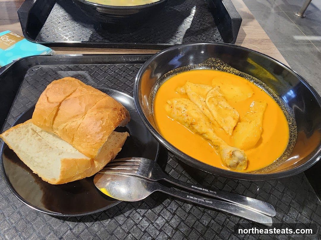 Chicken Curry with Bread