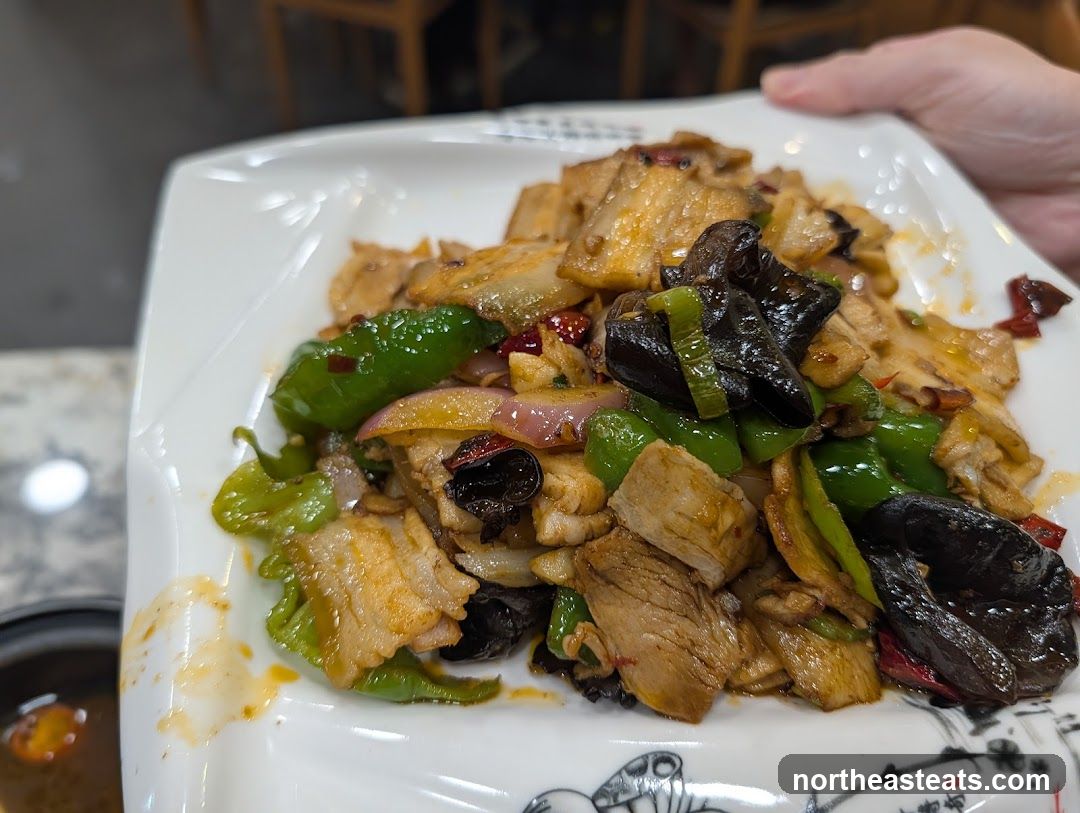 Stir-fried Pork with Peppers and Mushrooms