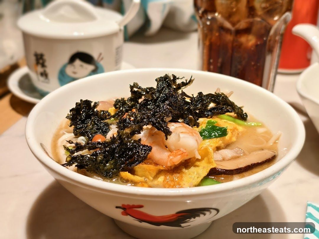 Noodle Soup with Shrimp and Seaweed