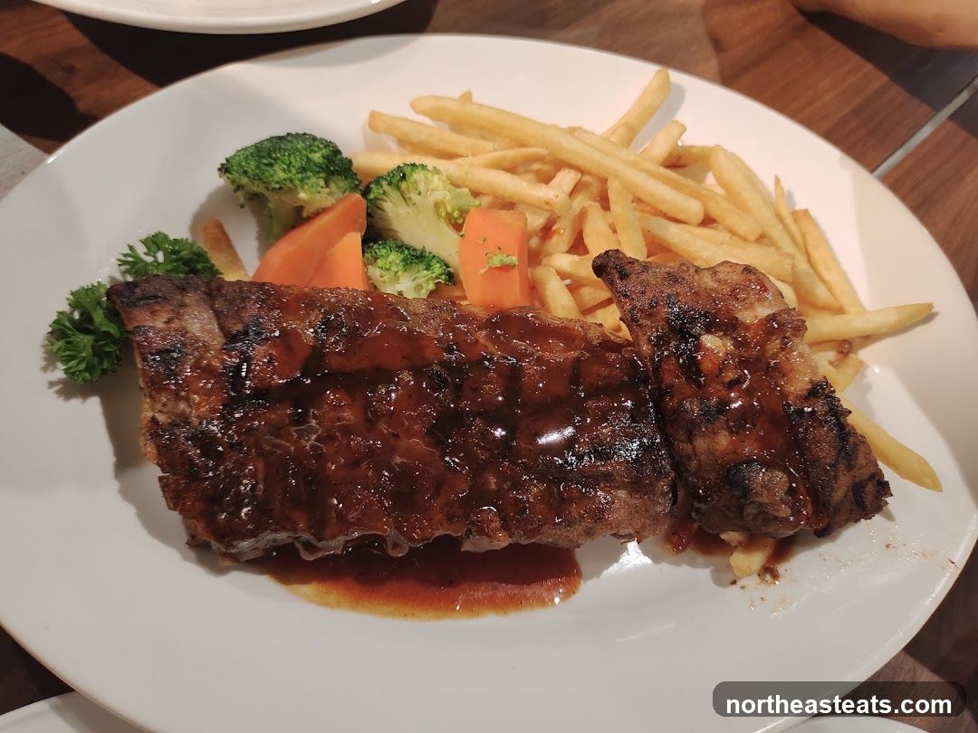 Ribs with Fries and Vegetables