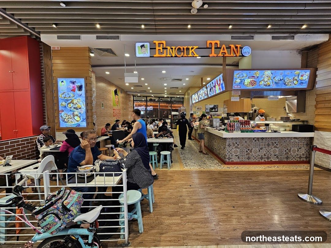 Encik Tan Food Court