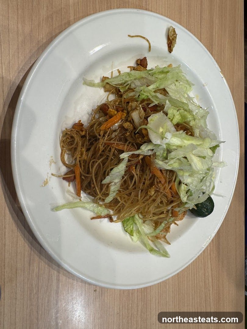 Noodles with Shredded Lettuce