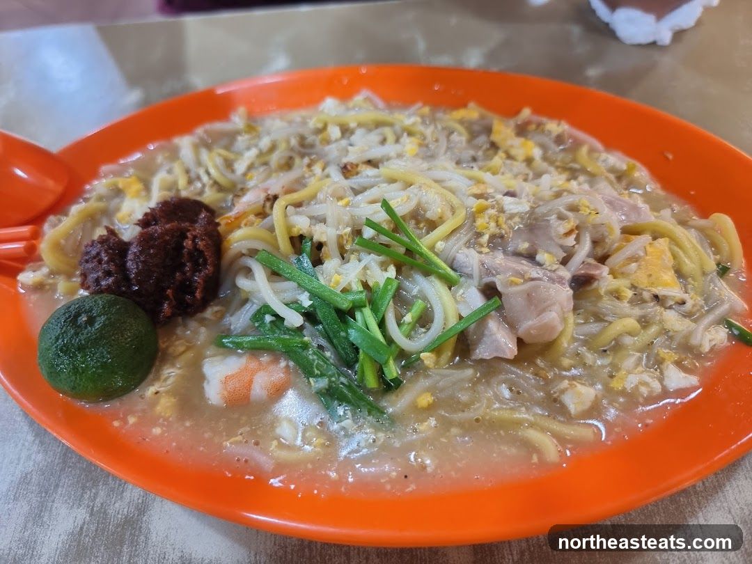 Noodle Dish with Shrimp and Chicken