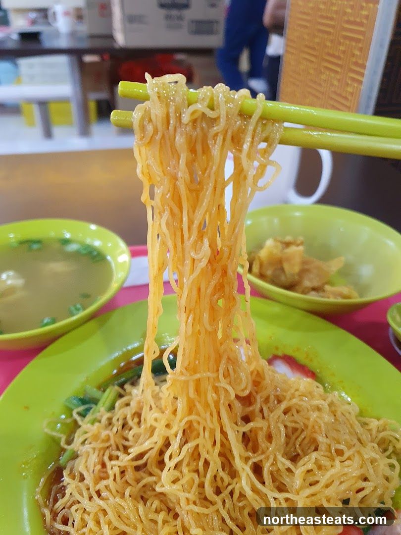 Noodles with Soup and Side Dish