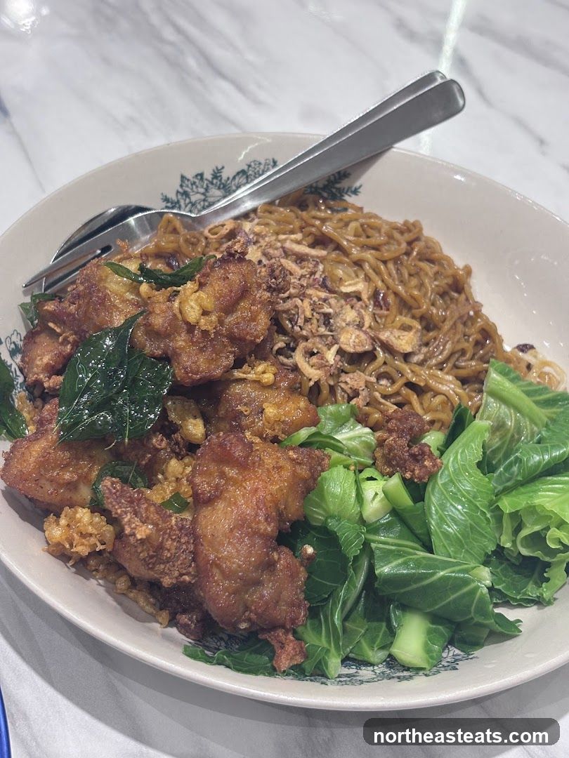 Noodles with Fried Chicken and Vegetables