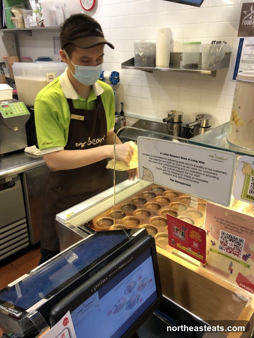 Mr Bean Staff Preparing Food