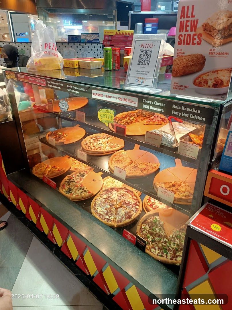 Pezzo Pizza Display