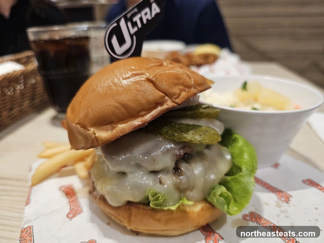 Cheeseburger with Fries and Coleslaw