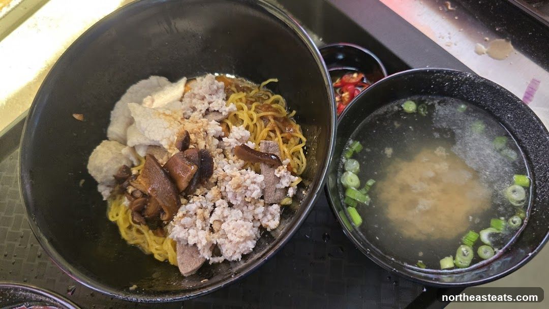Noodles with Toppings and Soup