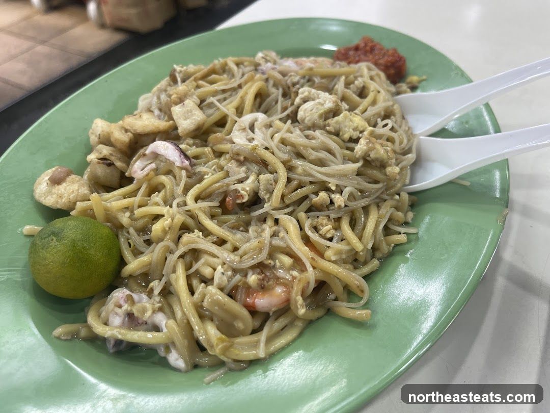 Noodles with Seafood and Lime