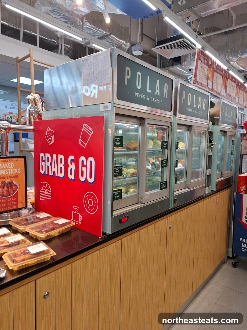 Polar Puffs & Cakes Display