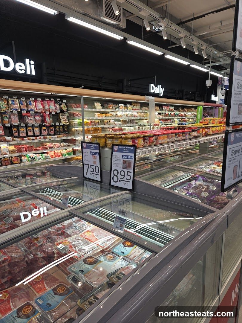 Deli and Daily Section