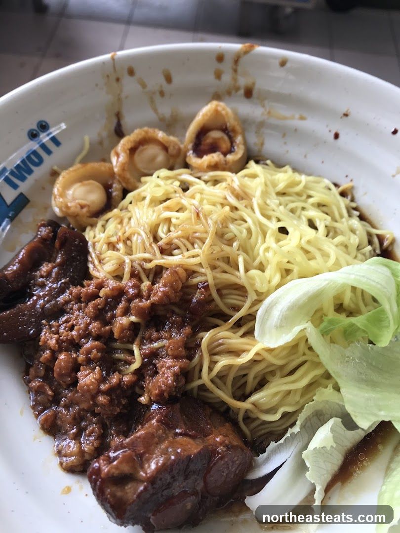 Noodles with Braised Pork and Abalone