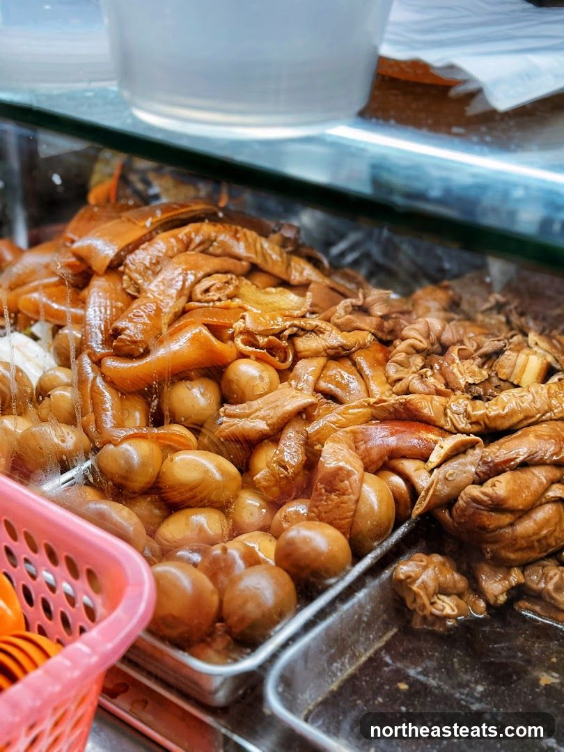 Braised Eggs and Intestines