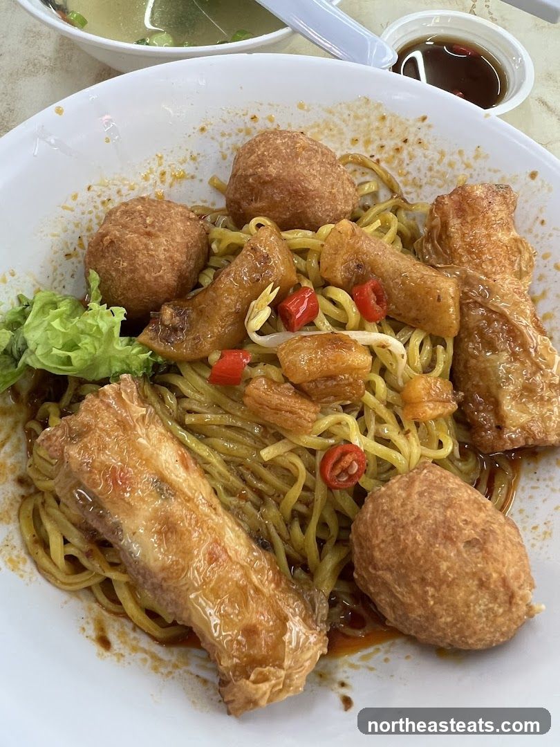 Noodles with Fried Ingredients