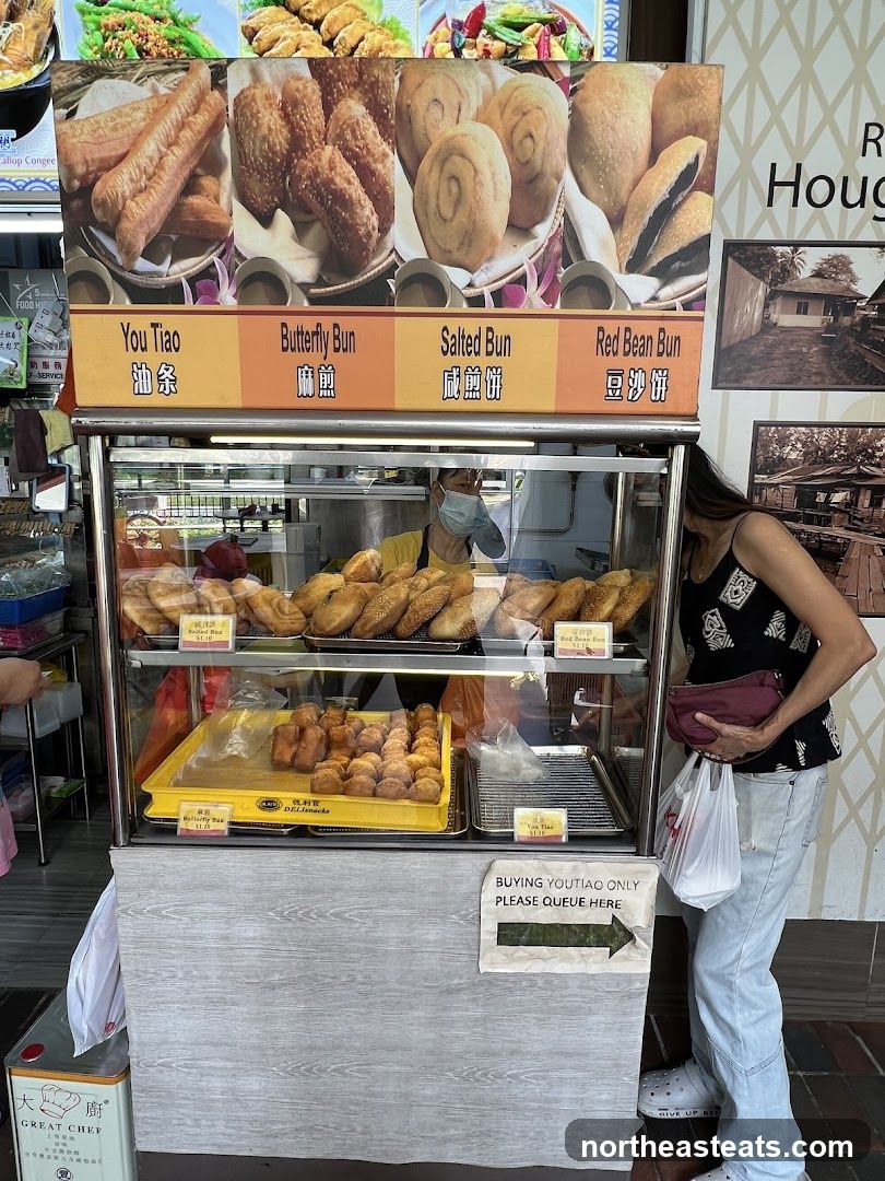 Fried Buns and Pastries Stall