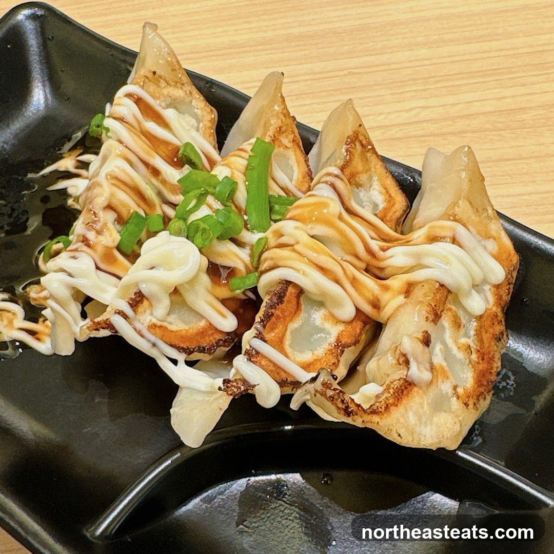Pan-fried dumplings with toppings
