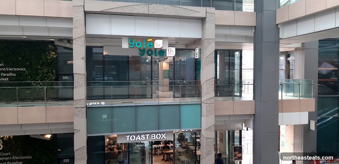 Yole and Toast Box