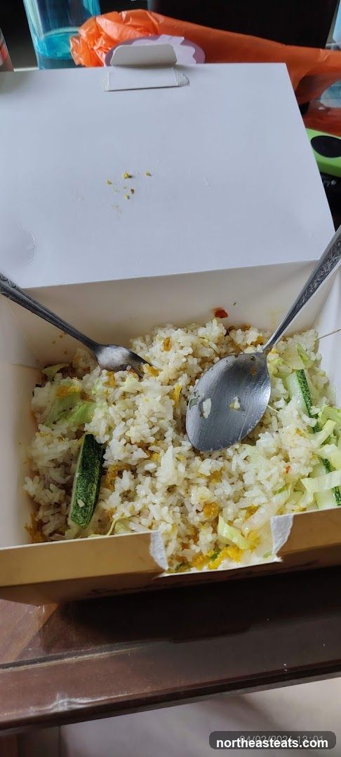 Fried Rice with Cucumber and Cabbage
