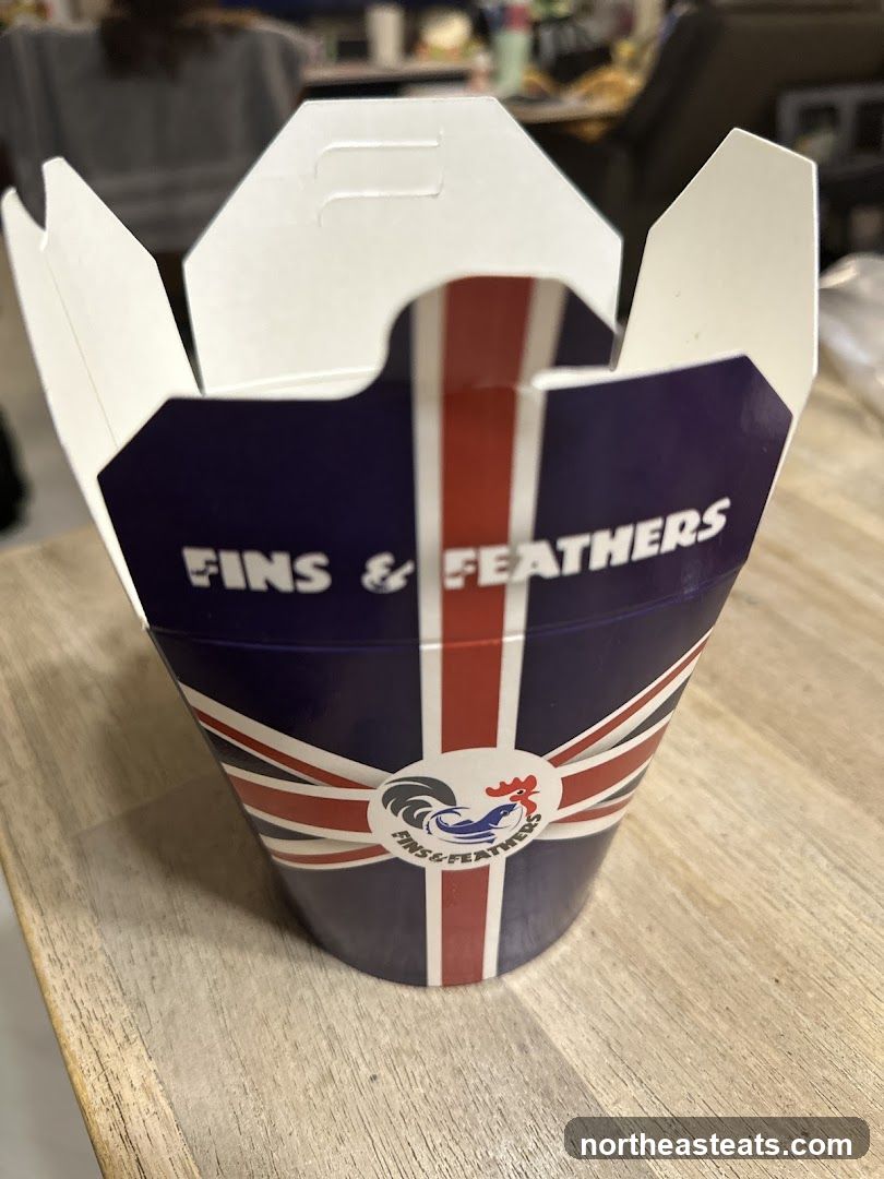 Takeaway container with Union Jack design