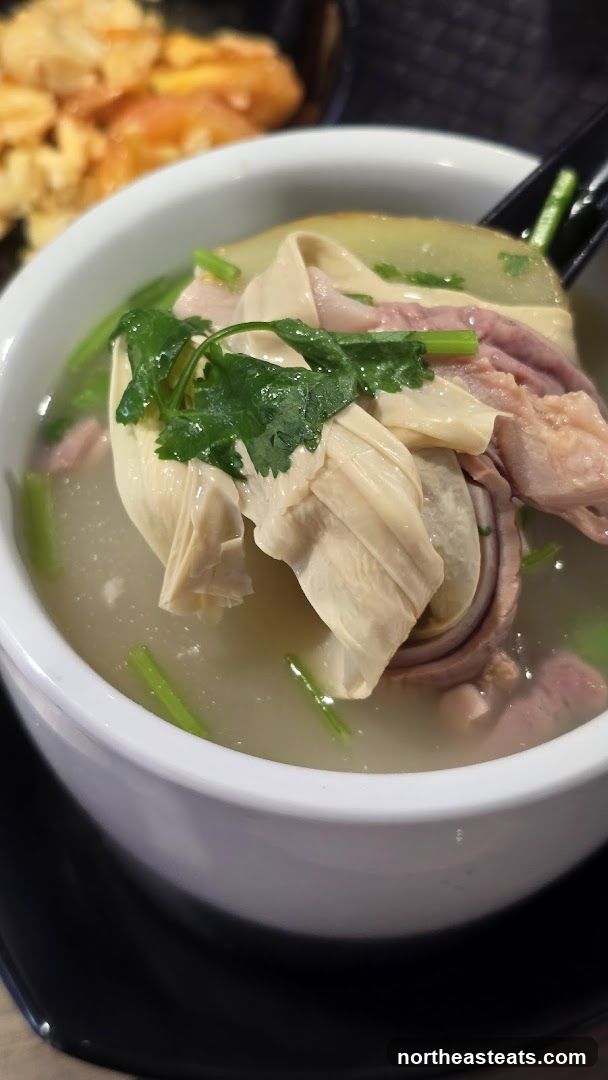 Soup with Tofu Skin and Meat