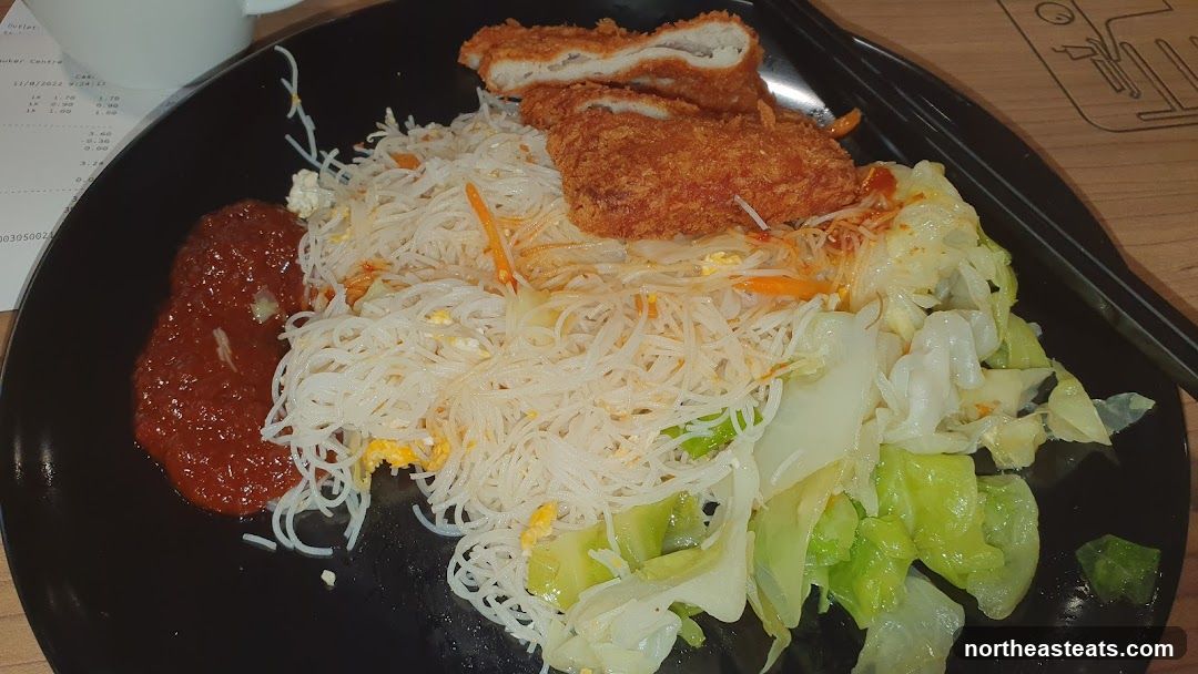 Fried Pork Chop with Noodles