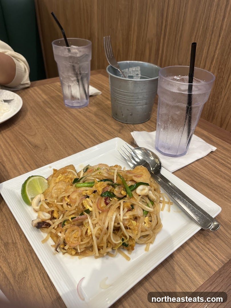 Pad Thai with Seafood