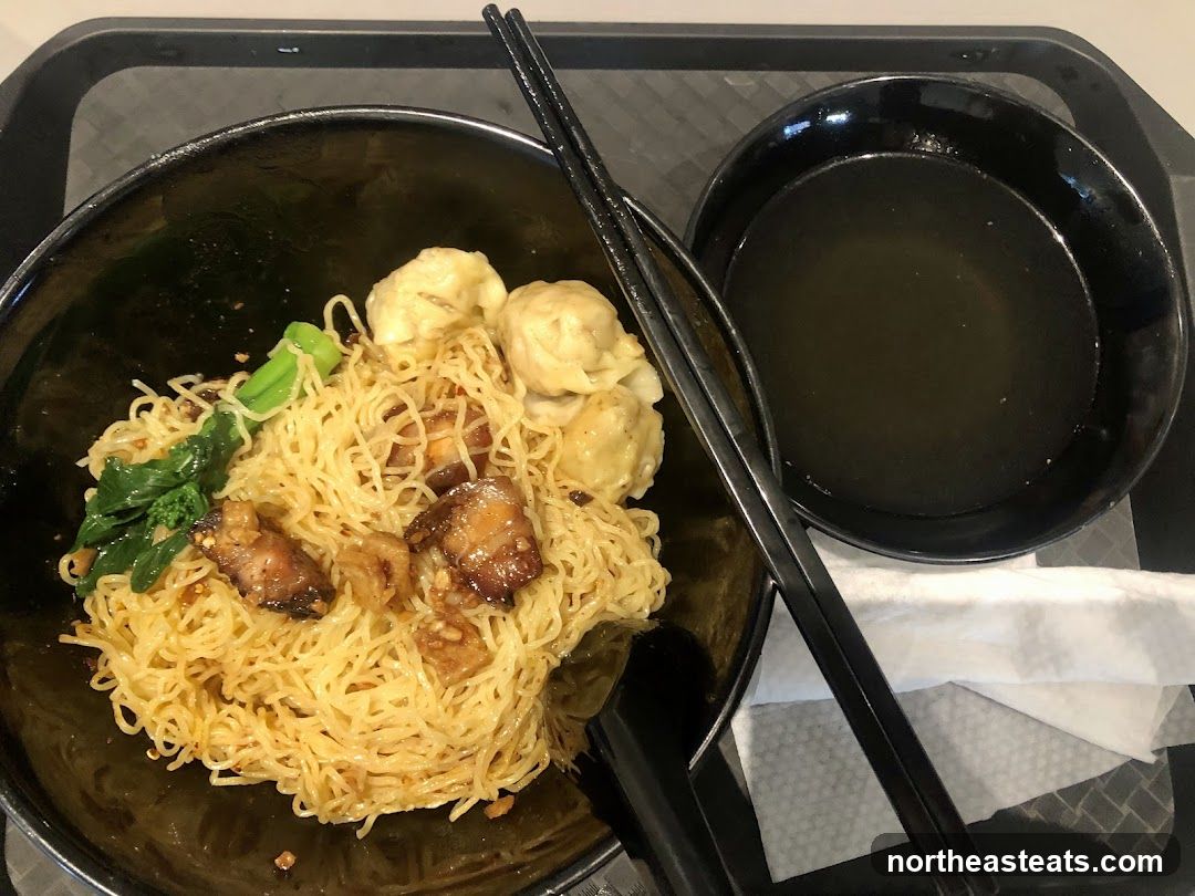 Noodles with Wontons and Pork