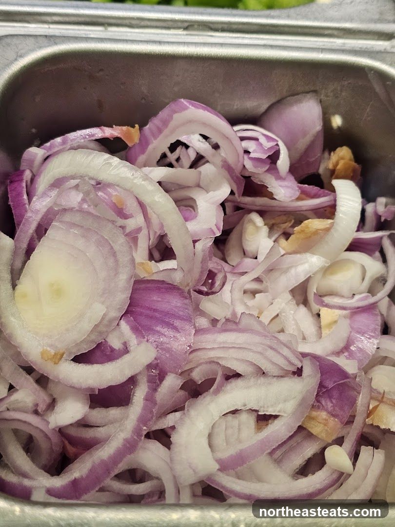 Sliced Red Onions