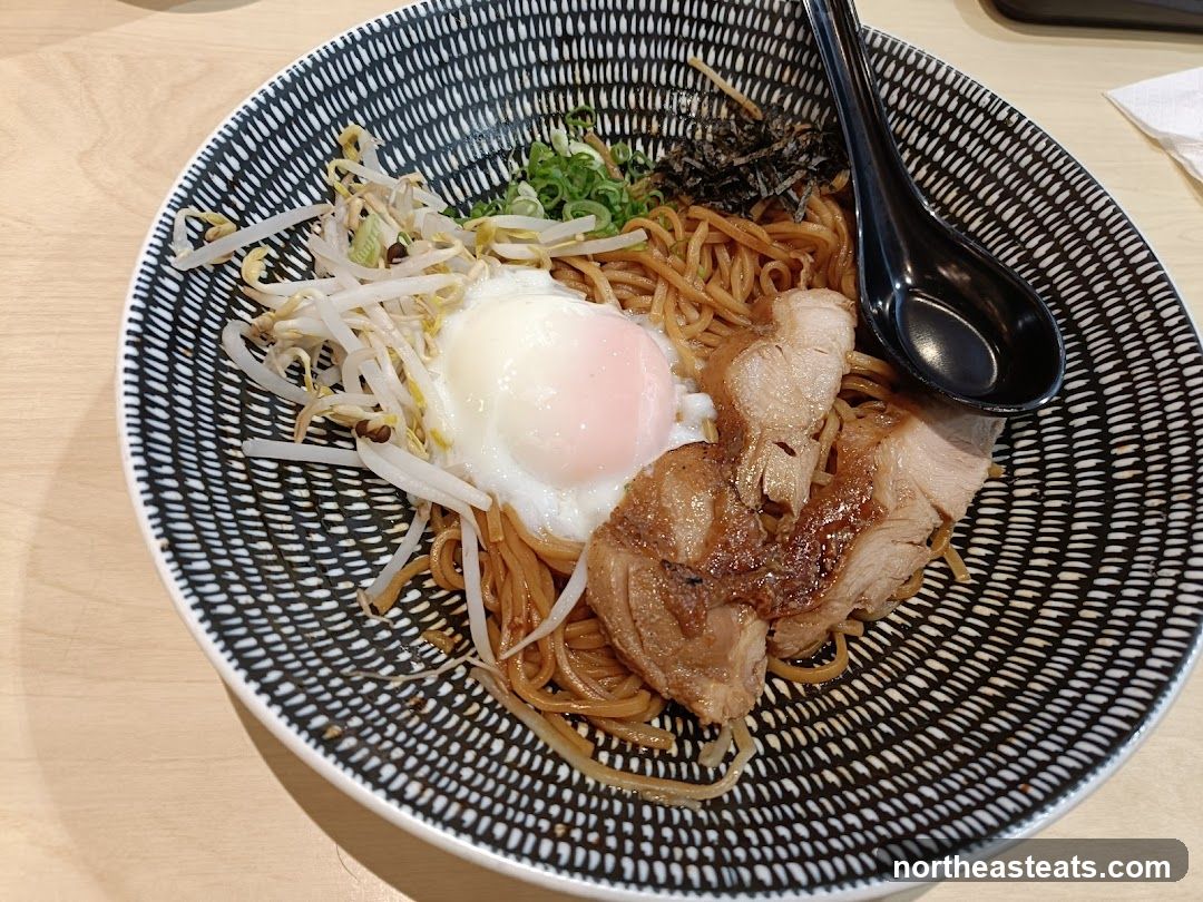 Noodle Dish with Egg and Pork