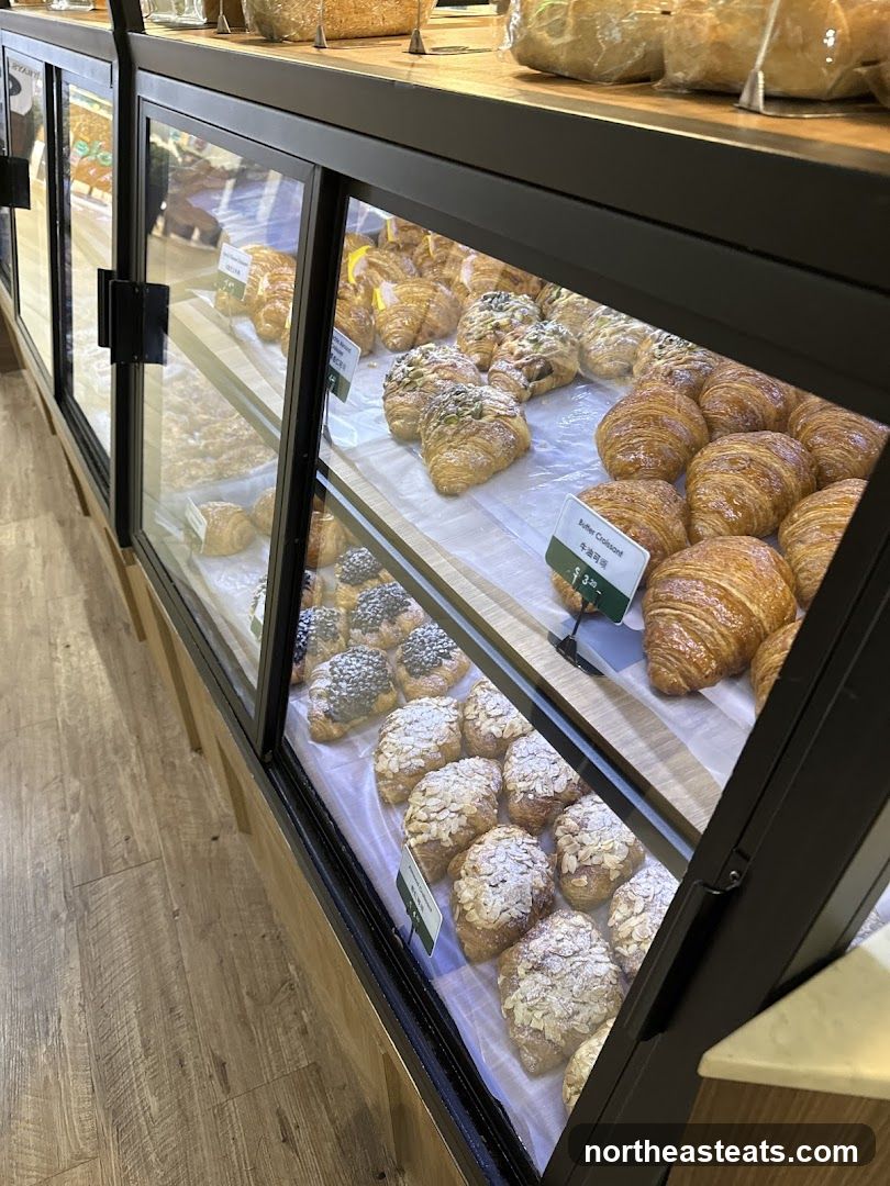 Au Croissant - Waterway Point
