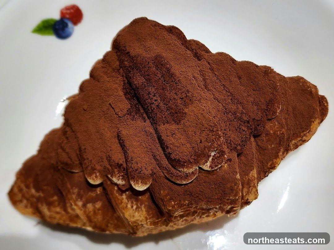 Tiramisu Croissant