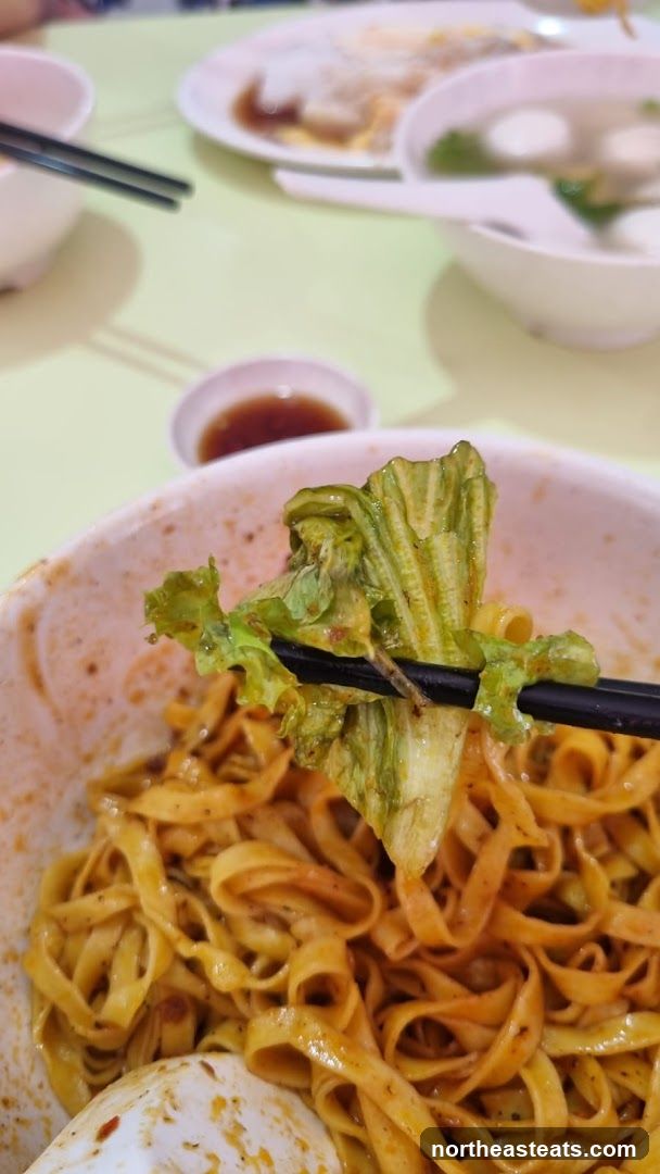 Noodles with Lettuce
