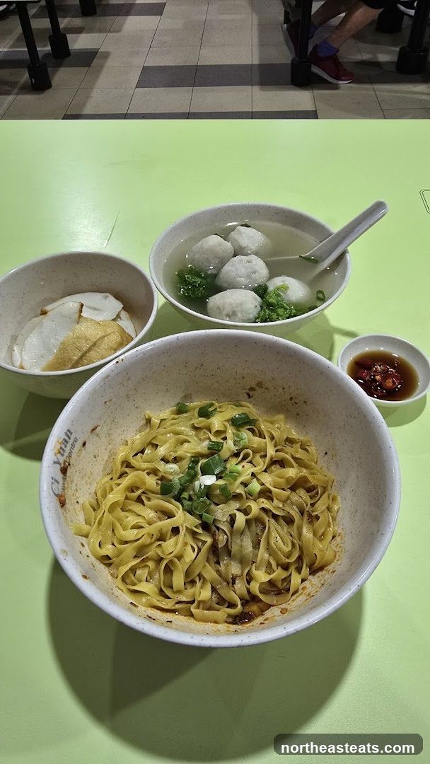 Noodles with Fish Balls and Fish Cakes