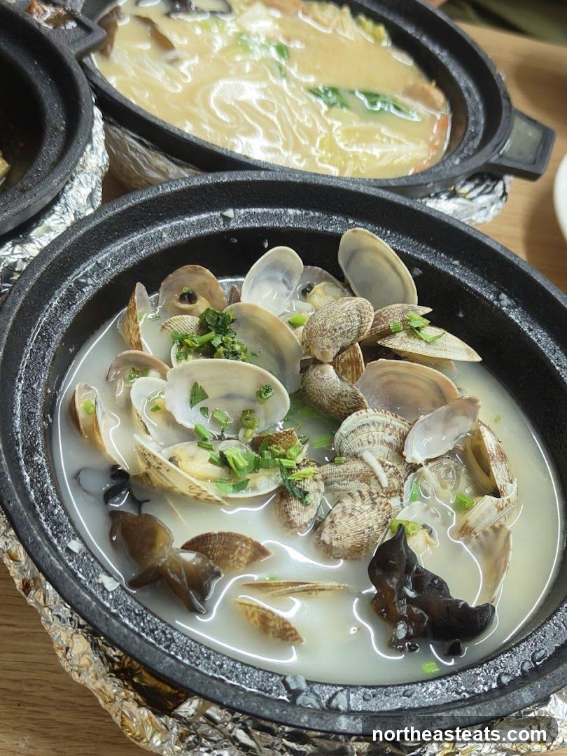 Clams in Broth