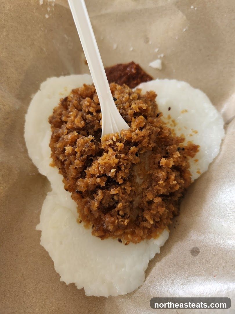 Steamed Rice Cakes with Toppings