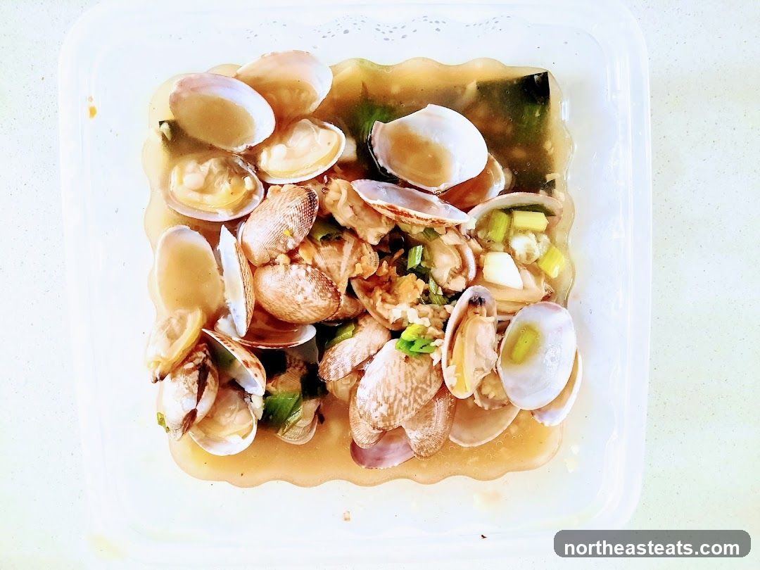 Clams in Sauce