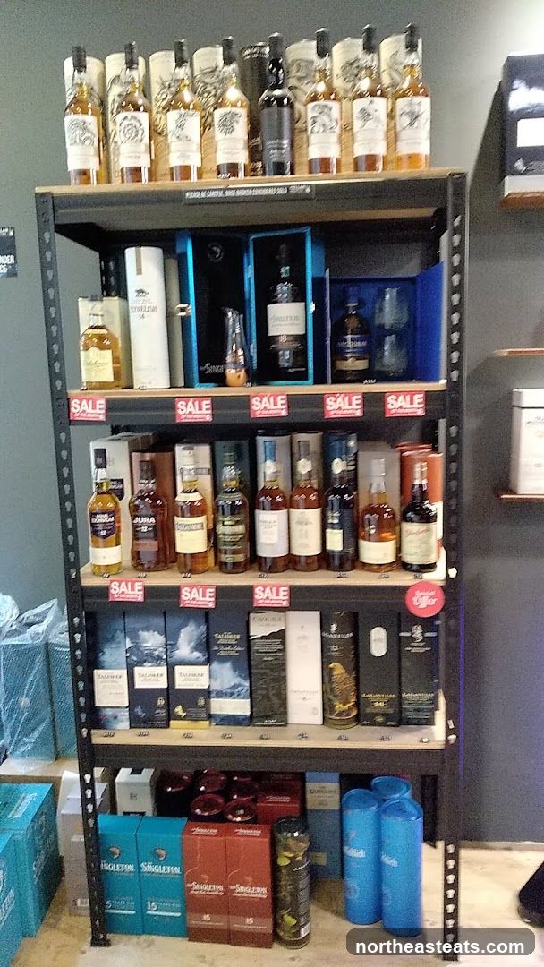 Cellarbration Liquor & Wine store (The Seletar Mall)