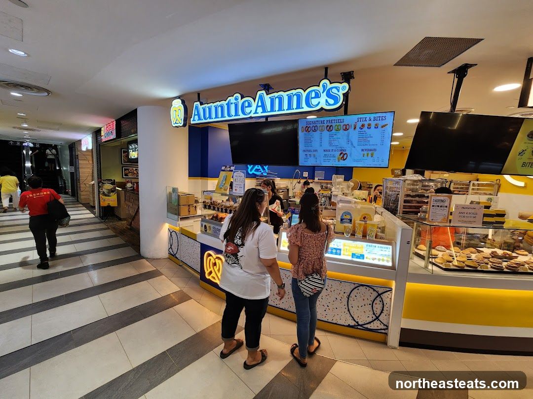 Auntie Anne's Pretzel Stand