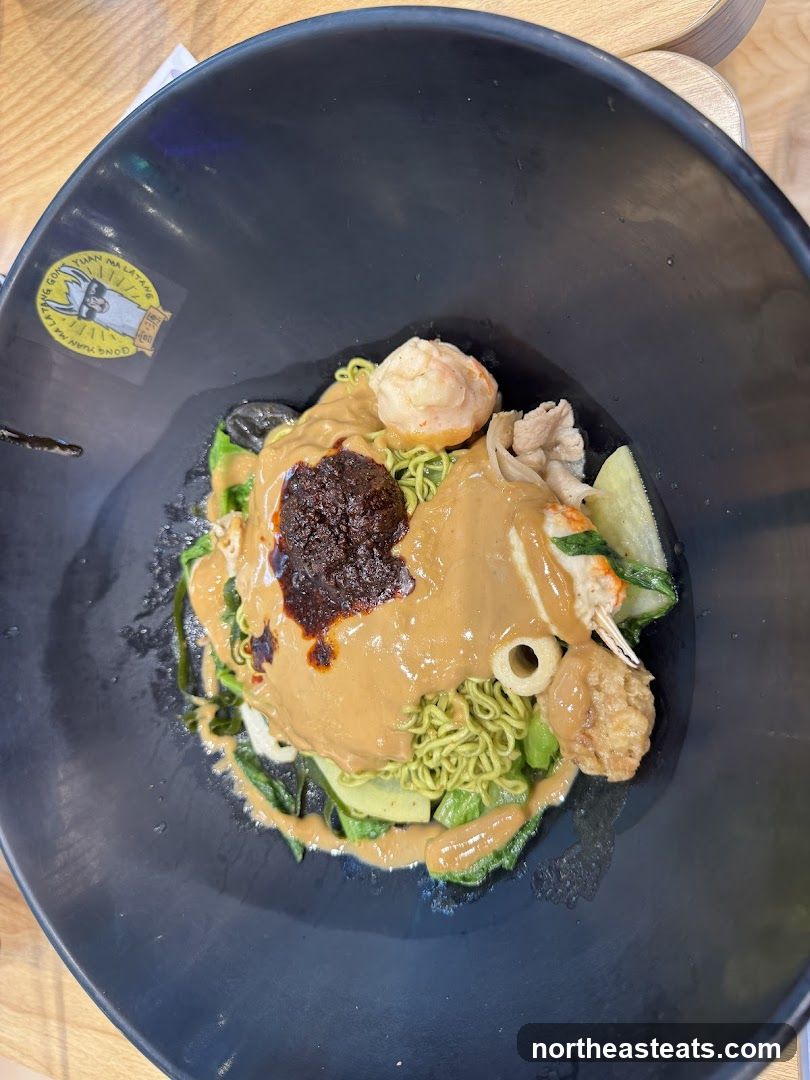 Noodles with Sauce and Toppings