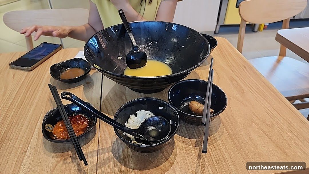 Table with leftover food