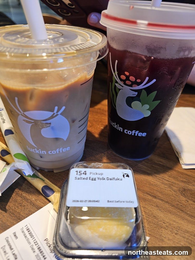 Luckin Coffee Drinks and Dessert