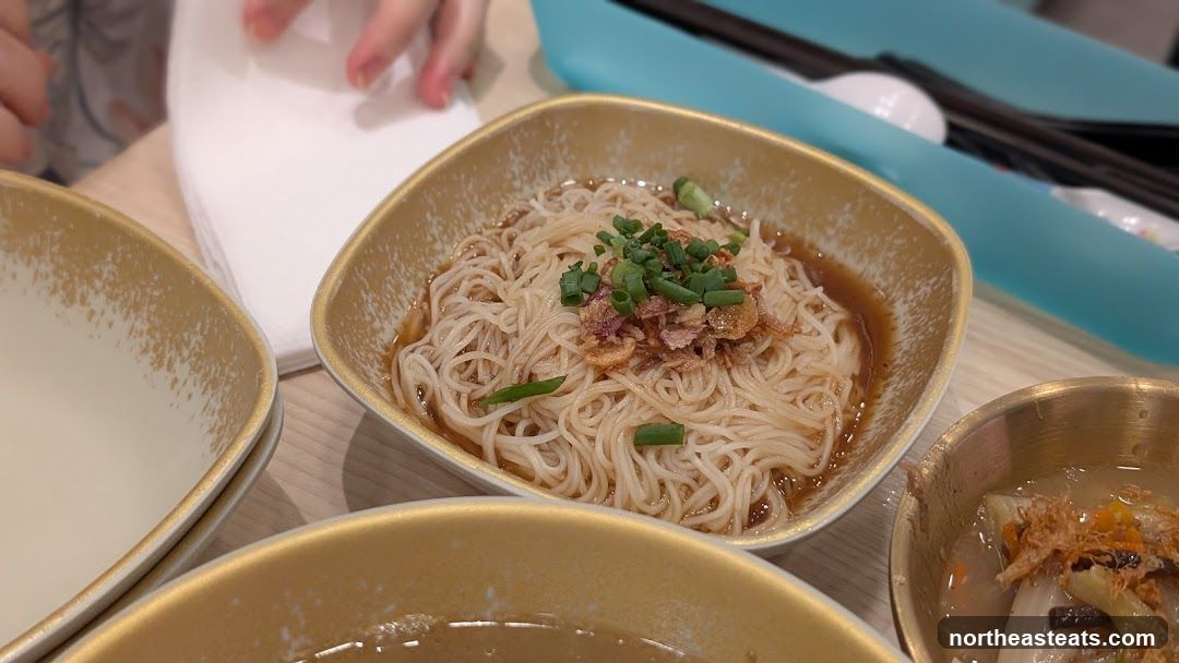 Noodles with Toppings