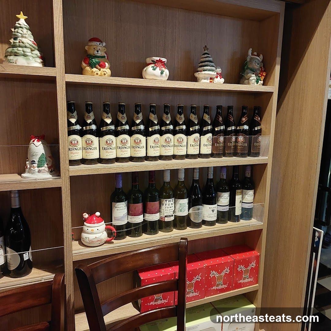 Christmas Decorations and Beverages